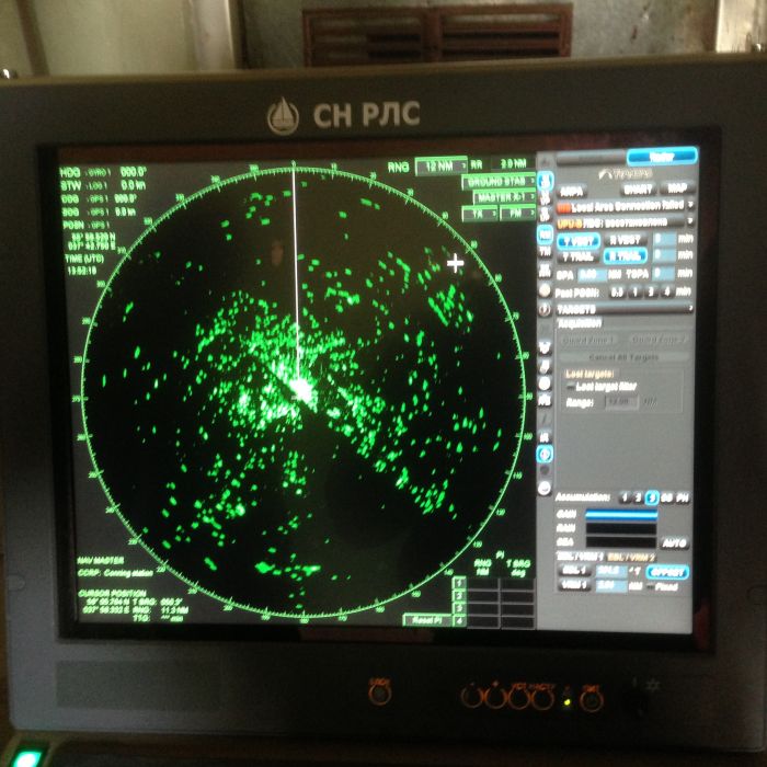 Радиолокационные помехи. Судовая навигационная РЛС JMA-5200mk2. Судовой морской радар (Radar). Индикатор кругового обзора РЛС. Судовые радары Фуруно.